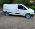Белый Мерседес Вито, объемом двигателя 2.15 л и пробегом 300 тыс. км за 3000 $, фото 1 на Automoto.ua