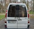 Белый Мерседес Вито, объемом двигателя 2.15 л и пробегом 570 тыс. км за 7500 $, фото 6 на Automoto.ua