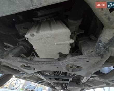 Белый Мерседес Вито, объемом двигателя 2.15 л и пробегом 388 тыс. км за 4800 $, фото 23 на Automoto.ua