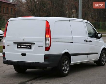 Белый Мерседес Вито, объемом двигателя 2.14 л и пробегом 528 тыс. км за 9900 $, фото 5 на Automoto.ua