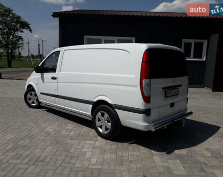 Білий Мерседес Віто, об'ємом двигуна 2.15 л та пробігом 250 тис. км за 7100 $, фото 5 на Automoto.ua