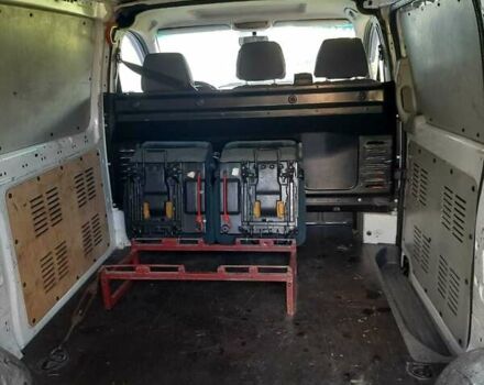 Белый Мерседес Вито, объемом двигателя 2.14 л и пробегом 456 тыс. км за 8000 $, фото 10 на Automoto.ua