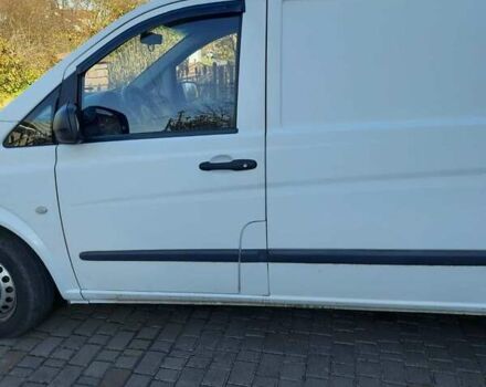 Белый Мерседес Вито, объемом двигателя 2.14 л и пробегом 456 тыс. км за 8000 $, фото 27 на Automoto.ua