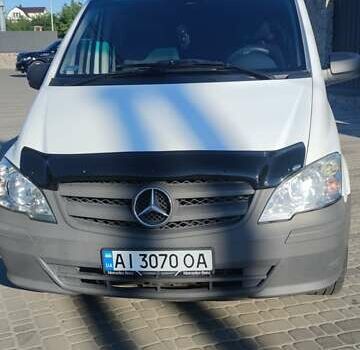 Белый Мерседес Вито, объемом двигателя 2.14 л и пробегом 313 тыс. км за 13850 $, фото 3 на Automoto.ua