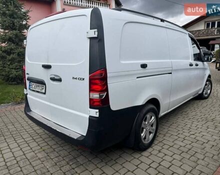 Белый Мерседес Вито, объемом двигателя 2.14 л и пробегом 270 тыс. км за 15900 $, фото 5 на Automoto.ua