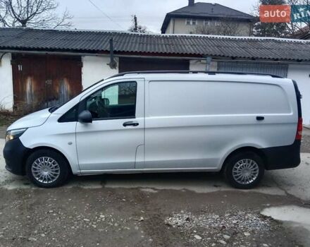 Белый Мерседес Вито, объемом двигателя 1.6 л и пробегом 137 тыс. км за 15100 $, фото 3 на Automoto.ua