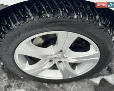 Белый Мерседес Вито, объемом двигателя 2.14 л и пробегом 143 тыс. км за 15999 $, фото 24 на Automoto.ua