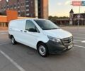 Білий Мерседес Віто, об'ємом двигуна 2.1 л та пробігом 222 тис. км за 15800 $, фото 1 на Automoto.ua