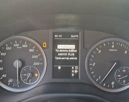 Білий Мерседес Віто, об'ємом двигуна 2.15 л та пробігом 319 тис. км за 18900 $, фото 21 на Automoto.ua