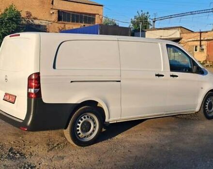 Білий Мерседес Віто, об'ємом двигуна 2.15 л та пробігом 319 тис. км за 18900 $, фото 15 на Automoto.ua