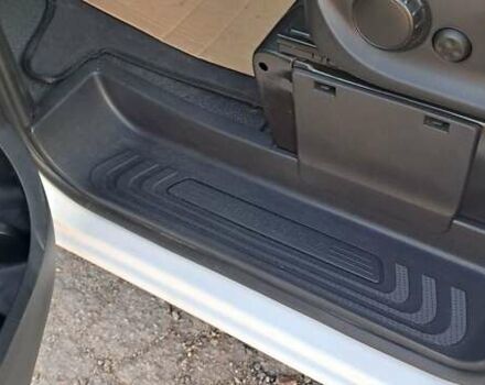 Білий Мерседес Віто, об'ємом двигуна 2.15 л та пробігом 319 тис. км за 18900 $, фото 29 на Automoto.ua