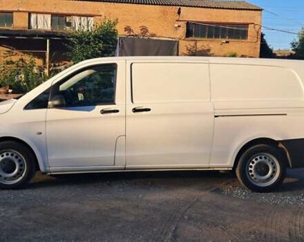 Білий Мерседес Віто, об'ємом двигуна 2.15 л та пробігом 319 тис. км за 18900 $, фото 9 на Automoto.ua