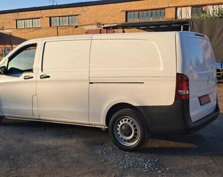 Білий Мерседес Віто, об'ємом двигуна 2.15 л та пробігом 319 тис. км за 18900 $, фото 10 на Automoto.ua