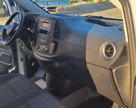 Білий Мерседес Віто, об'ємом двигуна 2.15 л та пробігом 319 тис. км за 18900 $, фото 34 на Automoto.ua