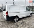 Белый Мерседес Вито, объемом двигателя 2 л и пробегом 186 тыс. км за 25500 $, фото 2 на Automoto.ua