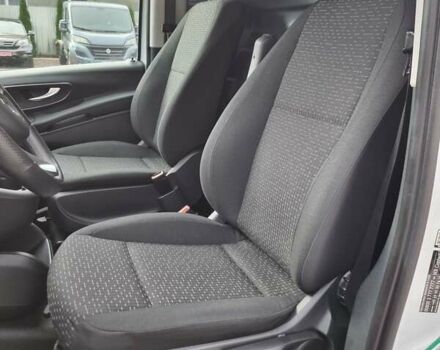 Белый Мерседес Вито, объемом двигателя 2 л и пробегом 210 тыс. км за 22900 $, фото 26 на Automoto.ua