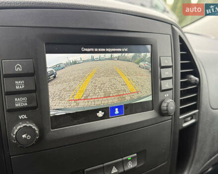 Белый Мерседес Вито, объемом двигателя 1.8 л и пробегом 126 тыс. км за 17777 $, фото 11 на Automoto.ua