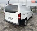 Белый Мерседес Вито, объемом двигателя 2 л и пробегом 186 тыс. км за 25500 $, фото 12 на Automoto.ua