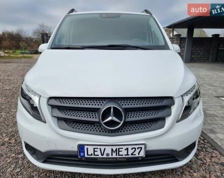 Белый Мерседес Вито, объемом двигателя 2 л и пробегом 210 тыс. км за 22900 $, фото 10 на Automoto.ua