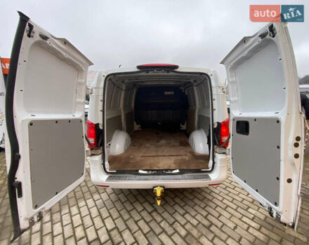 Білий Мерседес Віто, об'ємом двигуна 2.15 л та пробігом 195 тис. км за 20700 $, фото 18 на Automoto.ua