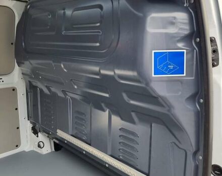 Белый Мерседес Вито, объемом двигателя 2 л и пробегом 210 тыс. км за 22900 $, фото 27 на Automoto.ua