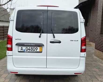 Белый Мерседес Вито, объемом двигателя 2 л и пробегом 209 тыс. км за 24399 $, фото 15 на Automoto.ua