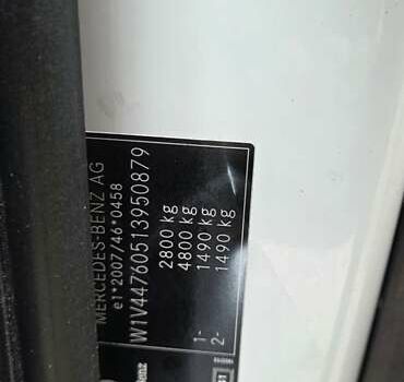 Белый Мерседес Вито, объемом двигателя 2 л и пробегом 209 тыс. км за 24399 $, фото 23 на Automoto.ua