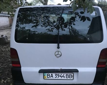 Белый Мерседес Вито, объемом двигателя 0 л и пробегом 33 тыс. км за 2500 $, фото 3 на Automoto.ua