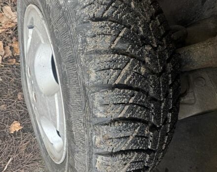 Белый Мерседес Вито, объемом двигателя 2.3 л и пробегом 415 тыс. км за 2999 $, фото 12 на Automoto.ua