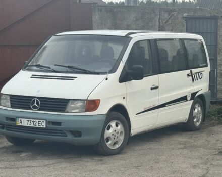 Белый Мерседес Вито, объемом двигателя 2.3 л и пробегом 415 тыс. км за 2999 $, фото 5 на Automoto.ua