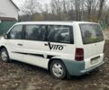 Белый Мерседес Вито, объемом двигателя 2.3 л и пробегом 415 тыс. км за 2999 $, фото 1 на Automoto.ua