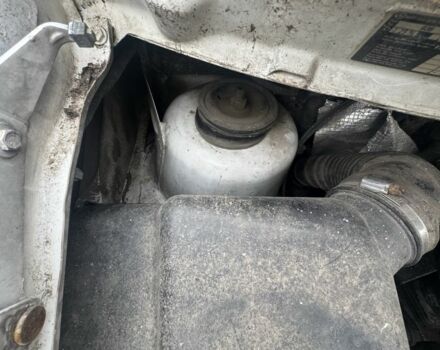 Белый Мерседес Вито, объемом двигателя 2.3 л и пробегом 415 тыс. км за 2999 $, фото 14 на Automoto.ua