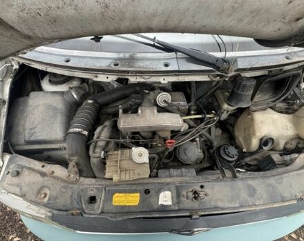 Белый Мерседес Вито, объемом двигателя 2.3 л и пробегом 415 тыс. км за 2999 $, фото 6 на Automoto.ua