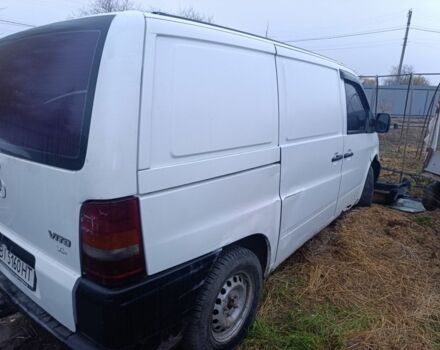 Белый Мерседес Вито, объемом двигателя 2.3 л и пробегом 340 тыс. км за 1600 $, фото 4 на Automoto.ua