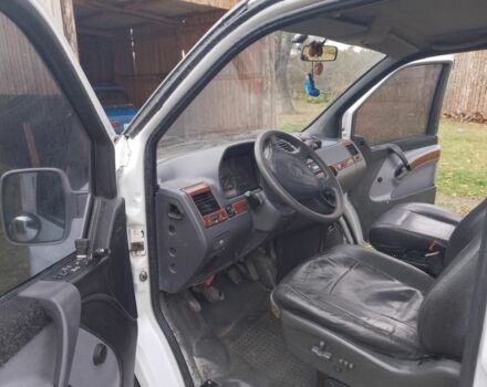 Белый Мерседес Вито, объемом двигателя 0 л и пробегом 3 тыс. км за 4100 $, фото 6 на Automoto.ua