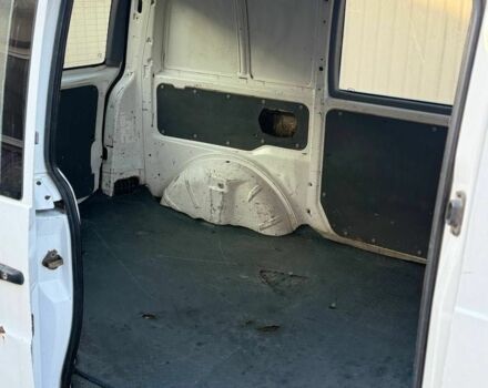 Білий Мерседес Віто, об'ємом двигуна 2.3 л та пробігом 500 тис. км за 2375 $, фото 5 на Automoto.ua