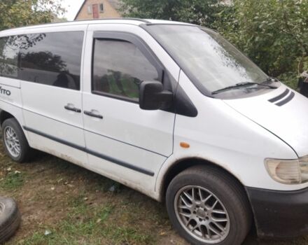 Мерседес Віто 1998 у Миргороде на Automoto.ua Білий Мерседес Віто, об'ємом двигуна 2.3 л та пробігом 400 тис. км за 3000 $, фото 2 на Automoto.ua