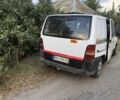 Белый Мерседес Вито, объемом двигателя 2.3 л и пробегом 300 тыс. км за 2000 $, фото 3 на Automoto.ua