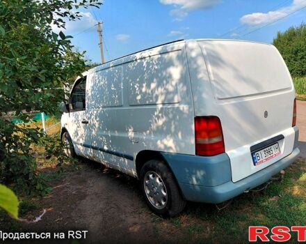 Белый Мерседес Вито, объемом двигателя 2.3 л и пробегом 350 тыс. км за 3500 $, фото 1 на Automoto.ua