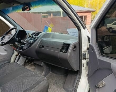 Мерседес Вито 1998 в Житомире на Automoto.ua Белый Мерседес Вито, объемом двигателя 2.3 л и пробегом 531 тыс. км за 4200 $, фото 8 на Automoto.ua