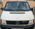 Белый Мерседес Вито, объемом двигателя 2.2 л и пробегом 270 тыс. км за 2000 $, фото 1 на Automoto.ua