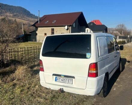 Белый Мерседес Вито, объемом двигателя 2.2 л и пробегом 414 тыс. км за 4500 $, фото 13 на Automoto.ua