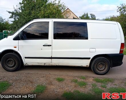 Білий Мерседес Віто, об'ємом двигуна 2.2 л та пробігом 0 тис. км за 3000 $, фото 3 на Automoto.ua