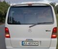 Білий Мерседес Віто, об'ємом двигуна 2.2 л та пробігом 570 тис. км за 4700 $, фото 3 на Automoto.ua