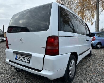 Белый Мерседес Вито, объемом двигателя 2.1 л и пробегом 333 тыс. км за 3700 $, фото 2 на Automoto.ua