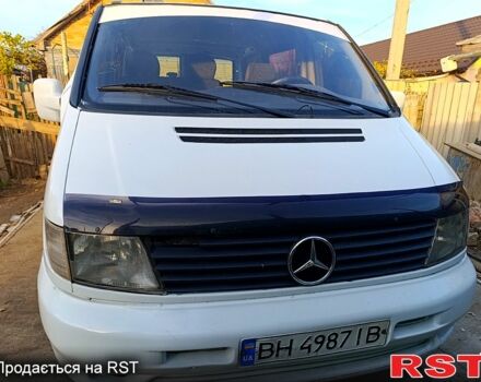 Білий Мерседес Віто, об'ємом двигуна 2.1 л та пробігом 469 тис. км за 2800 $, фото 1 на Automoto.ua