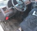 Белый Мерседес Вито, объемом двигателя 2.2 л и пробегом 320 тыс. км за 3000 $, фото 1 на Automoto.ua