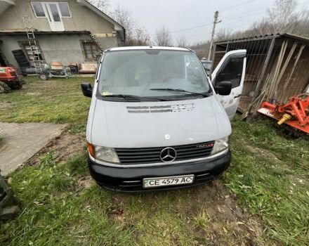 Белый Мерседес Вито, объемом двигателя 2.3 л и пробегом 310 тыс. км за 4500 $, фото 1 на Automoto.ua