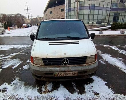 Белый Мерседес Вито, объемом двигателя 2.2 л и пробегом 0 тыс. км за 2400 $, фото 1 на Automoto.ua