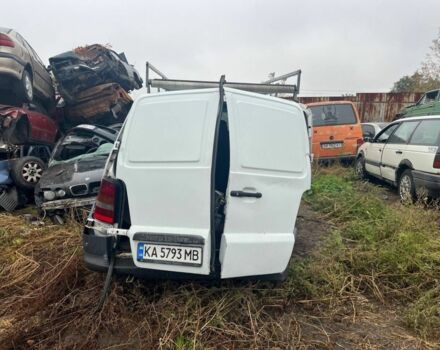 Белый Мерседес Вито, объемом двигателя 0 л и пробегом 250 тыс. км за 1500 $, фото 4 на Automoto.ua